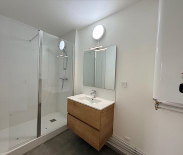 Location Appartement 2 pièces 49m² AIX LES BAINS 73100 - Photo 6