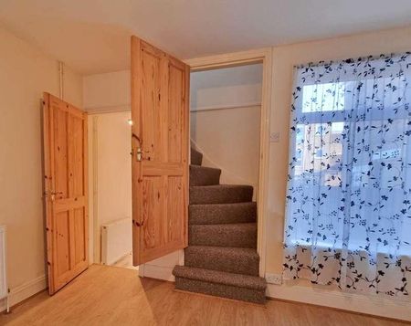 Sirdar Road, Ipswich, IP1 - Photo 4