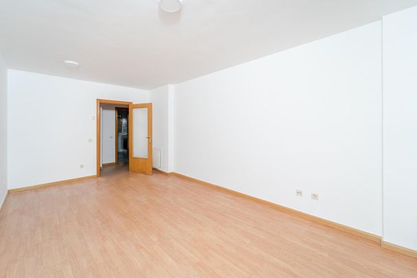 Piso de alquiler en Pergamino, 21, Valdebernardo - Valderribas - Photo 1