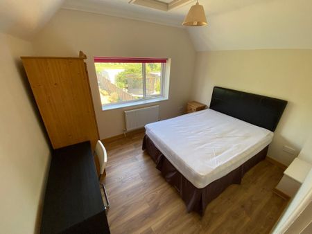 5 bedroom semi-detached house to rent - Photo 5