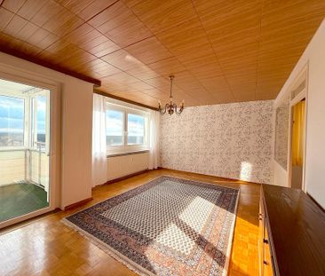 Helle Wohnung mit Fernblick, Einbauküche und Loggia. - Photo 6