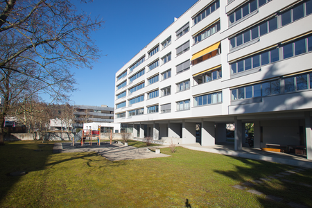 Familienfreundliche Wohnung mit Aussicht im Mischeli-Quartier - Photo 4
