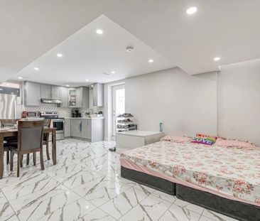 For Lease - 33 Ezra Crescent Unit# Basement, Brampton, Ontario - Photo 5