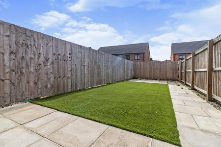 2 bedroom terraced house to rent - Photo 5