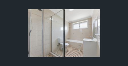 Welcome to 27 Haywood Close, Wetherill Park! - Photo 2