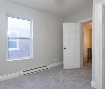 For Lease - 56 Moira Street, Belleville, Ontario - Photo 5