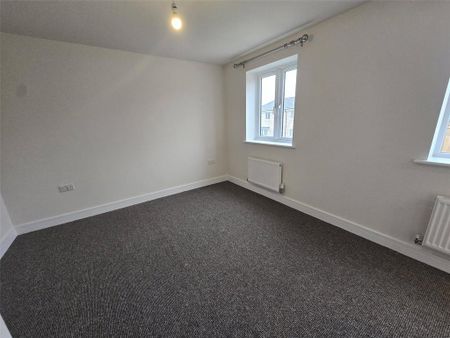 3 bedroom terraced house to rent - Photo 3