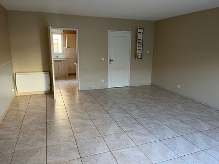 Location Maison 5 pièces 119m² TOURS 37000 - Photo 2