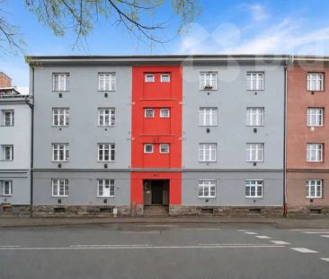Pronájem bytu 1+1 Dvůr Králové Nábřeží - Photo 2