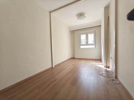 Studio/Γκαρσονιέρα για ενοικίαση Πλατεία Ναυαρίνου (Κέντρο Θεσσαλονίκης) - Photo 5