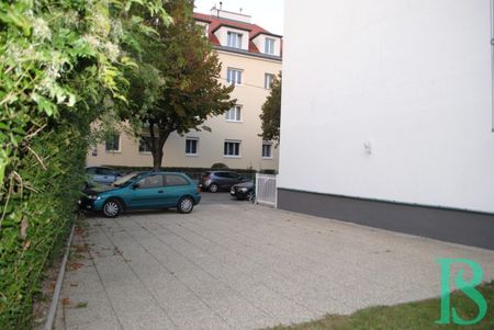 Nobel-moderne 2 Zimmer Wohnung mit KFZ-Abstellplatz - Photo 5