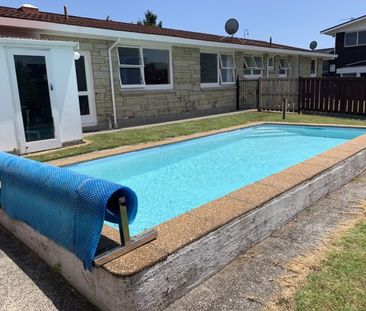 Summer Ready - Photo 2