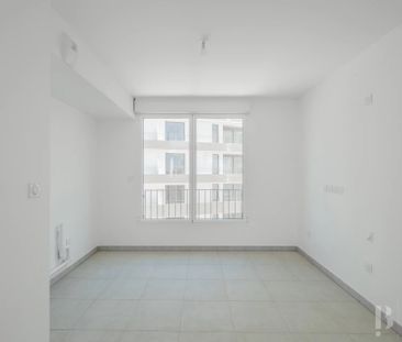 Rental Apartment Bordeaux Saint-Jean - Photo 2