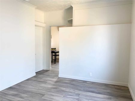 For Lease - 4 Pelham Road Unit# 1, St. Catharines, Ontario - Photo 2