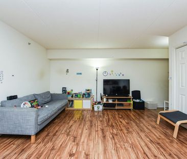 For Lease - 1480 Bishops Gate Unit# 301, Oakville, Ontario - Photo 2