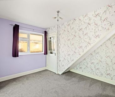 4 bedroom detached bungalow to rent - Photo 4