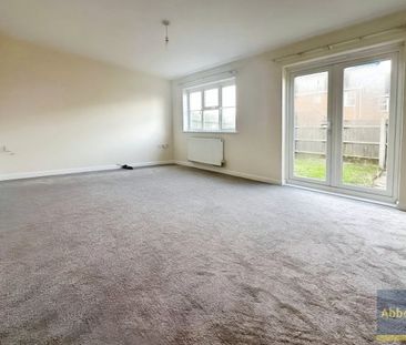 Drifters Way, Great Yarmouth, NR31 0GX - Photo 1