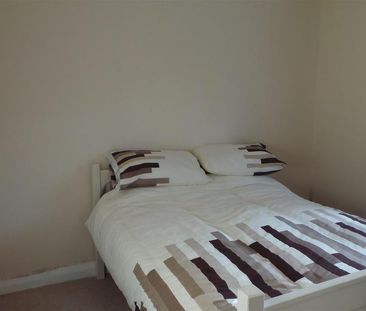 2 bedroom detached bungalow to rent - Photo 5