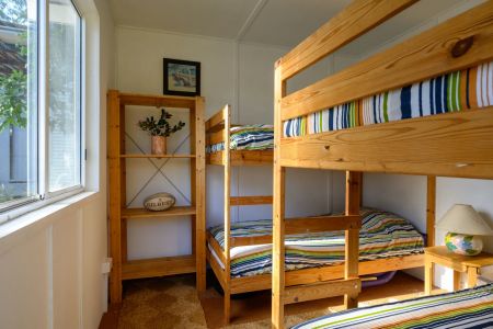 Charming Coastal Cottage - Photo 4