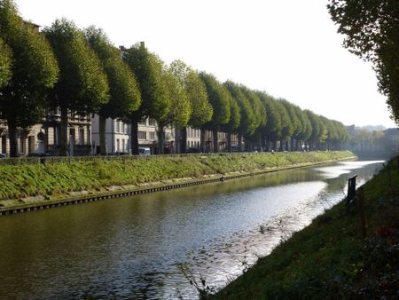 Super 1 slaapkamerappartement met zicht op water - Photo 2