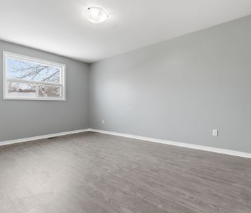 For Lease - 3335 Delfi Road, Mississauga, Ontario - Photo 3