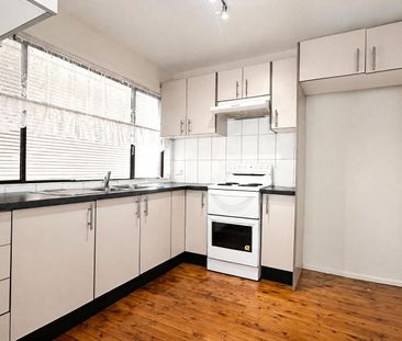 Spacious 5-Bedroom Home with Multiple Ensuites & Rear Balcony - Photo 2