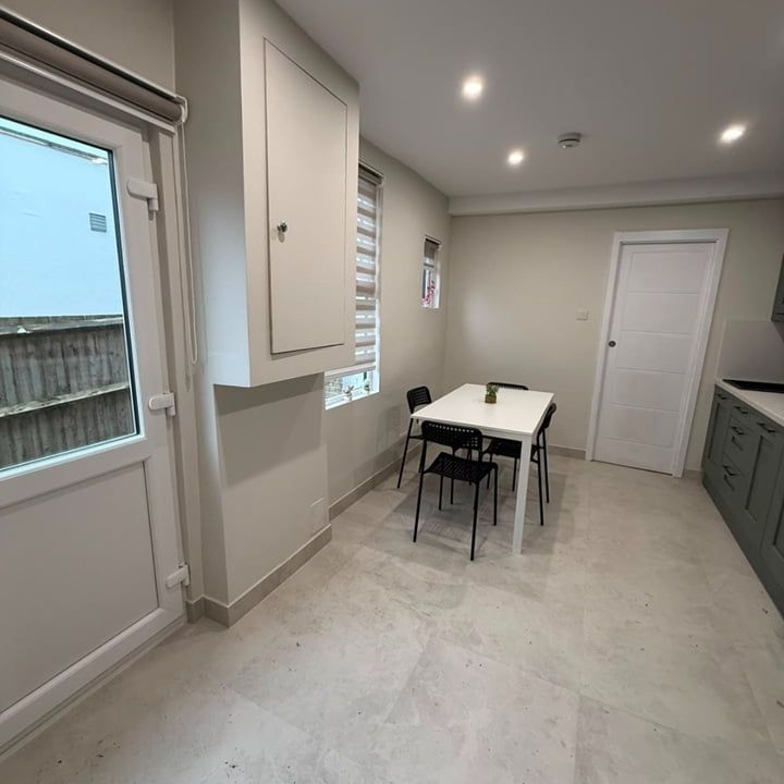 Room in a Shared House, Moffat Road, CR7 - Photo 1