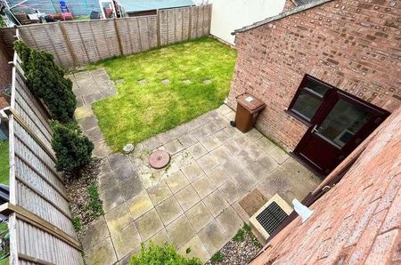 Primrose Close, Tiverton, EX16 - Photo 4