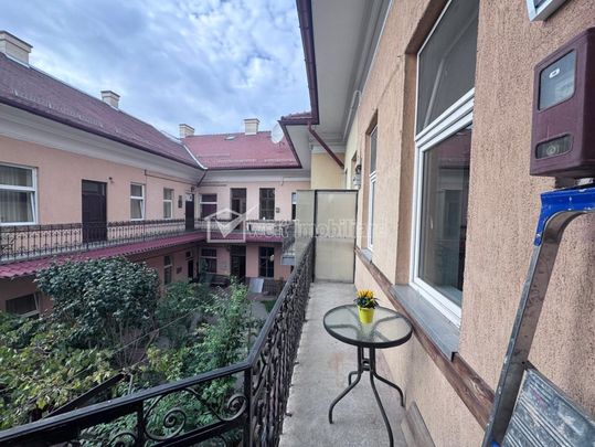 Apartament cu 3 camere, pe doua niveluri, Ultracentral - Fotografie 1