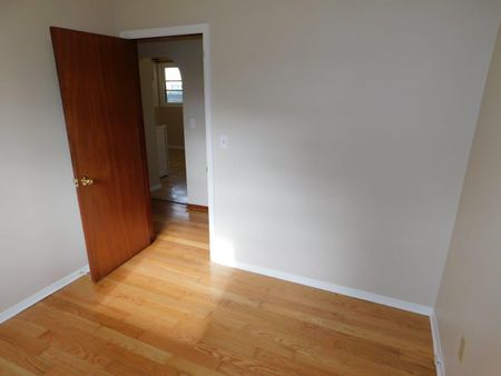 FOR RENT – 26 Convoy Avenue, Halifax, Nova Scotia - Photo 3