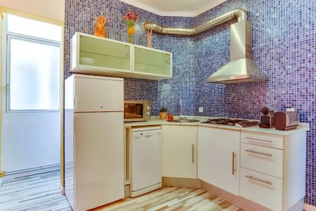 Carrer de Saragossa, Barcelona, Catalonia 08006 - Photo 2