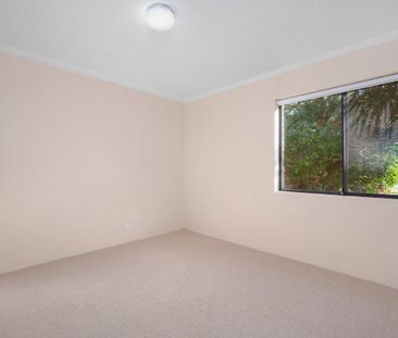 Tranquil Ground Floor Two Bedroom Unit - Photo 3