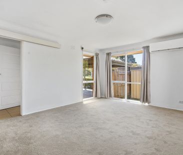 Fresh Interiors, Great Outdoor Space & Everyday Convenience - Photo 2