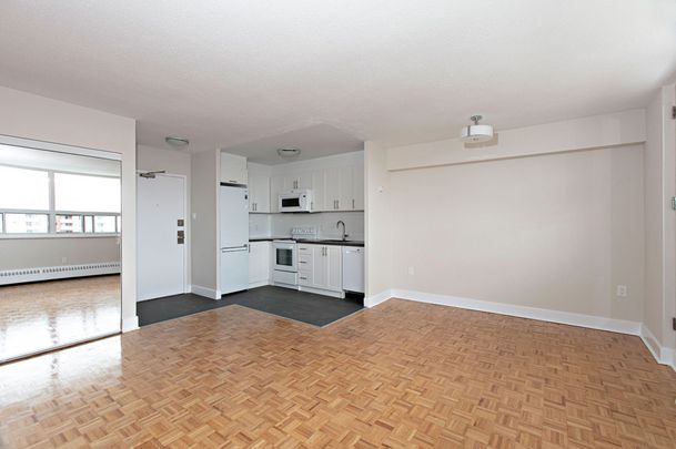 For Lease - 1500 Bathurst Street Unit# 607, Toronto, Ontario - Photo 1