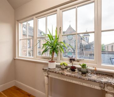 St Josephs Convent, Lawrence Street - Photo 1