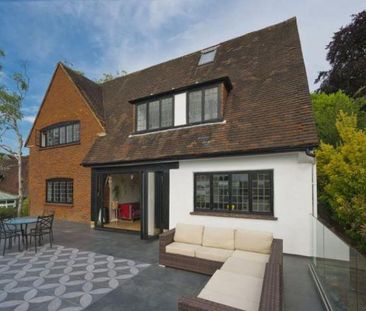 3 bedroom detached house to rent - Photo 3