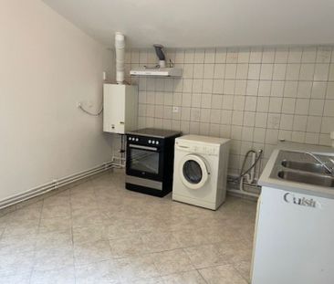 SPACIEUX T1 BIS AU RDC PLEIN SUD EN CENTRE VILLE - Photo 4