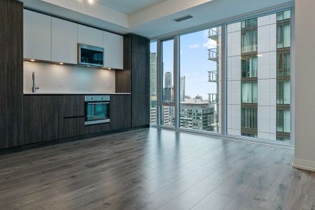 For Lease - 28 Widmer Street Unit# 4021, Toronto, Ontario - Photo 5