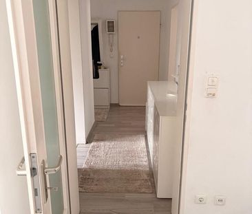 Wohnung inkl. Inventar: Nachmieter gesucht !!! - Photo 3