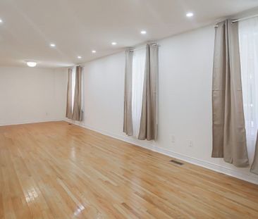 For Lease - 87 Woodriver Street, Richmond Hill, Ontario - Photo 1