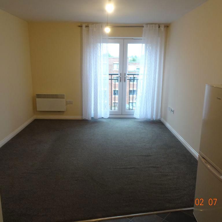 1 bedroom apartment to rent - Photo 1