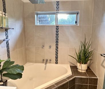 SOUTH TAMWORTH- 3 Bedroom Home - Photo 2