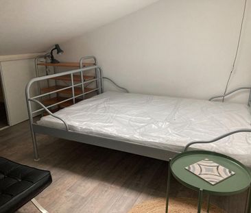 Location Appartement 1 pièce Meublé 24m² LA ROCHELLE 17000 - Photo 3