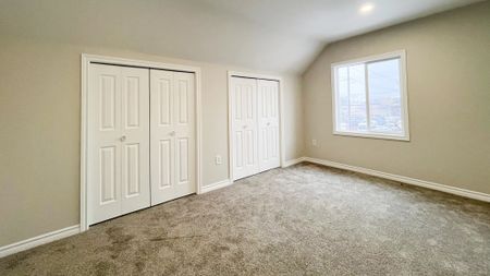 Fully Renovated 2 Bedroom Unit In Mc Cauley | Utilities Included - Photo 2
