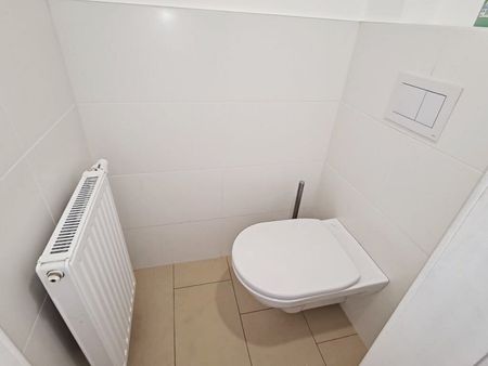 TERRASSENHIT, PARZGASSE, 68 m2 Neubau mit 19 Terrasse, 4 Zimmer, Küche, Duschbad, Parketten, Grünblick - Photo 4