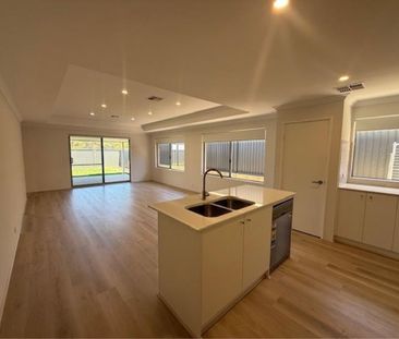 19 Potala, Baldivis - Photo 2