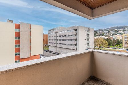 Apartamento T5 em Braga - Photo 2