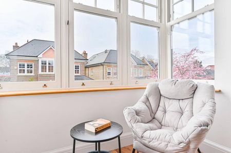 5 bedroom detached house to rent - Photo 3