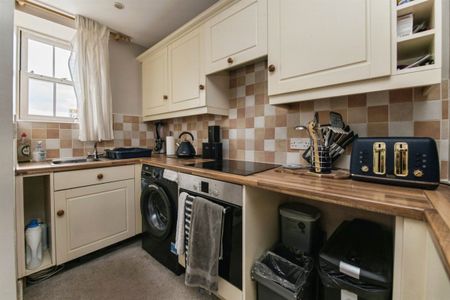 West Street - Photo 3