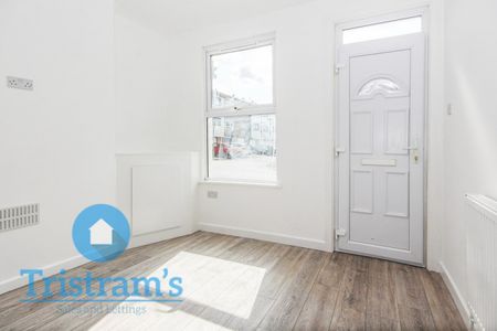 2 bed Mid Terraced House for Rent - Photo 3